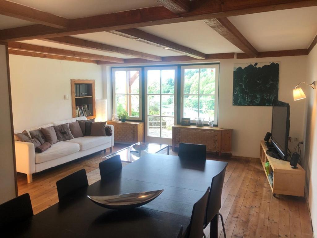 הוילה קרמס אן דר דונאו Winzerhaus Mit Fernblick מראה חיצוני תמונה