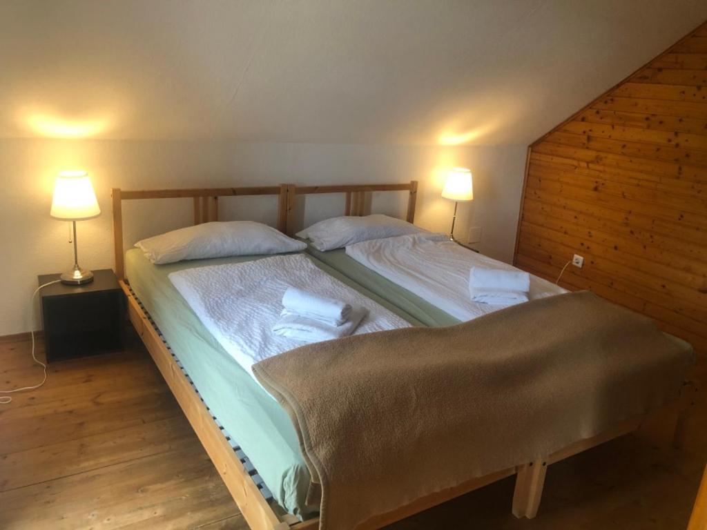 הוילה קרמס אן דר דונאו Winzerhaus Mit Fernblick מראה חיצוני תמונה