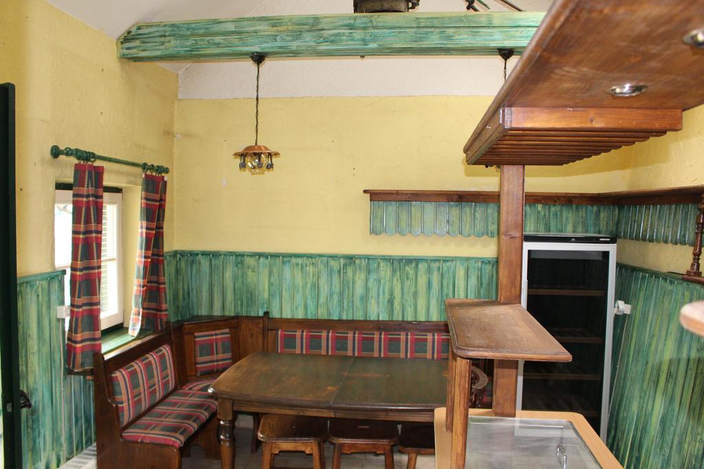 הוילה קרמס אן דר דונאו Winzerhaus Mit Fernblick מראה חיצוני תמונה
